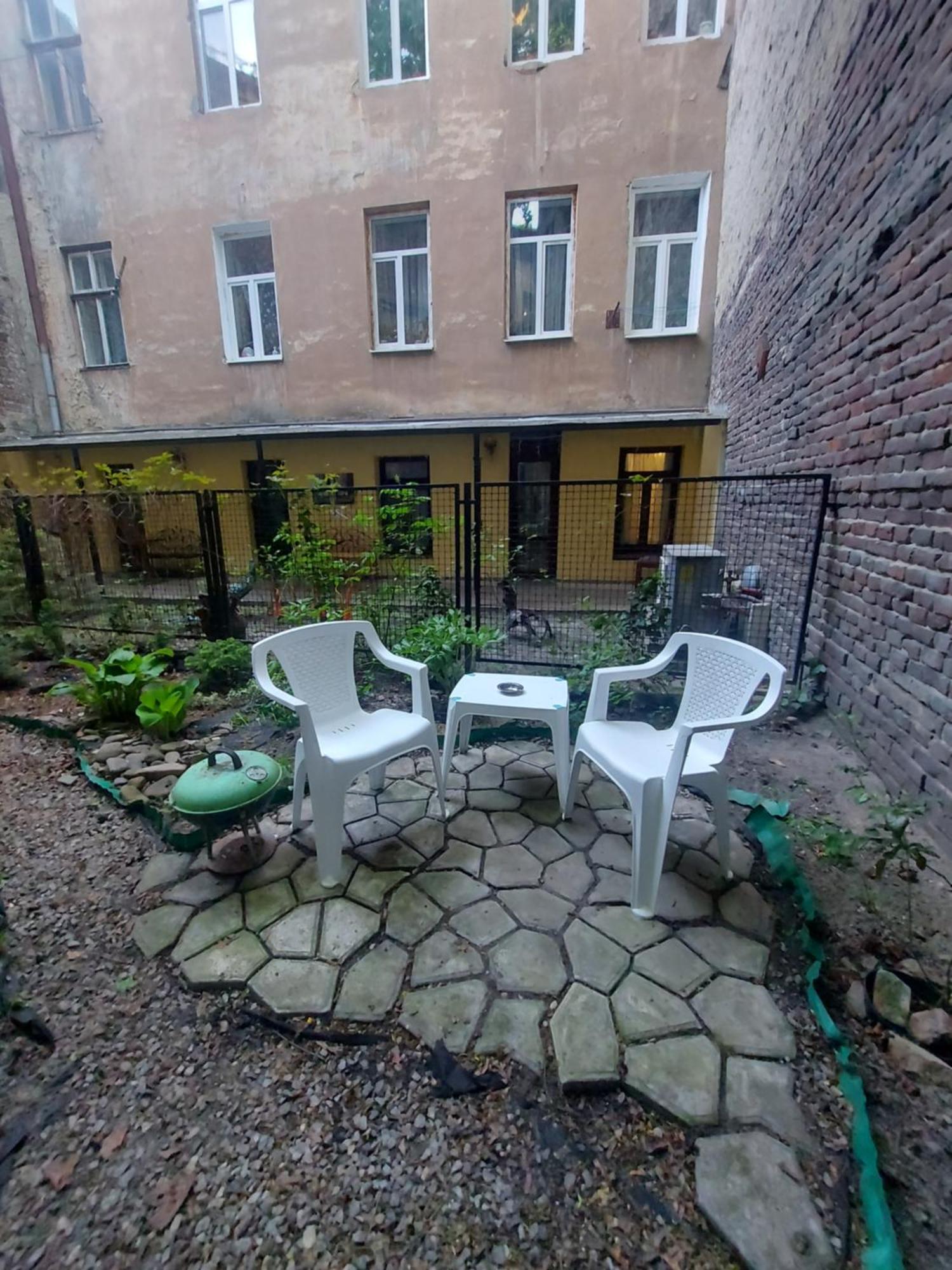 Medova Apartments 利沃夫 外观 照片